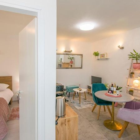 Apartman Enjoy Rovigno Esterno foto