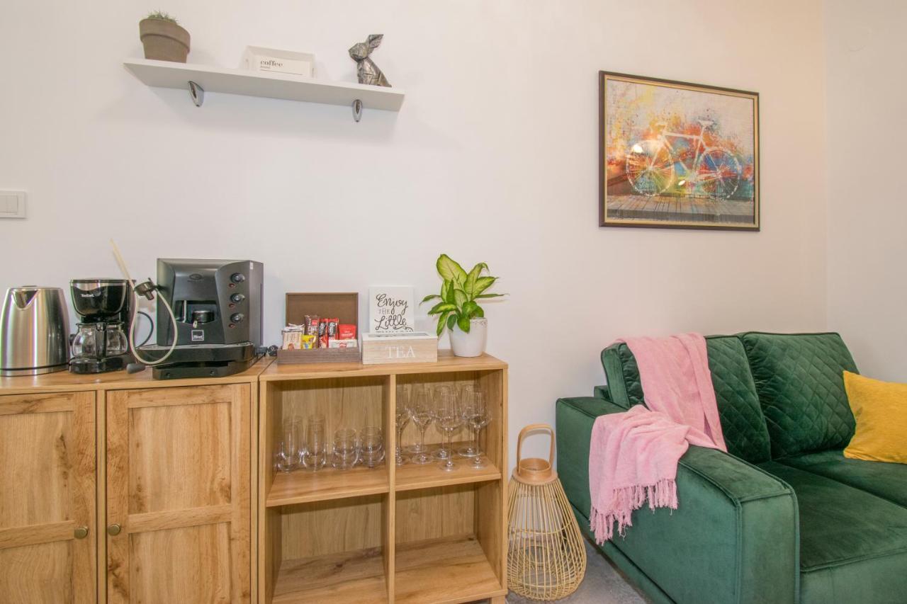 Apartman Enjoy Rovigno Esterno foto