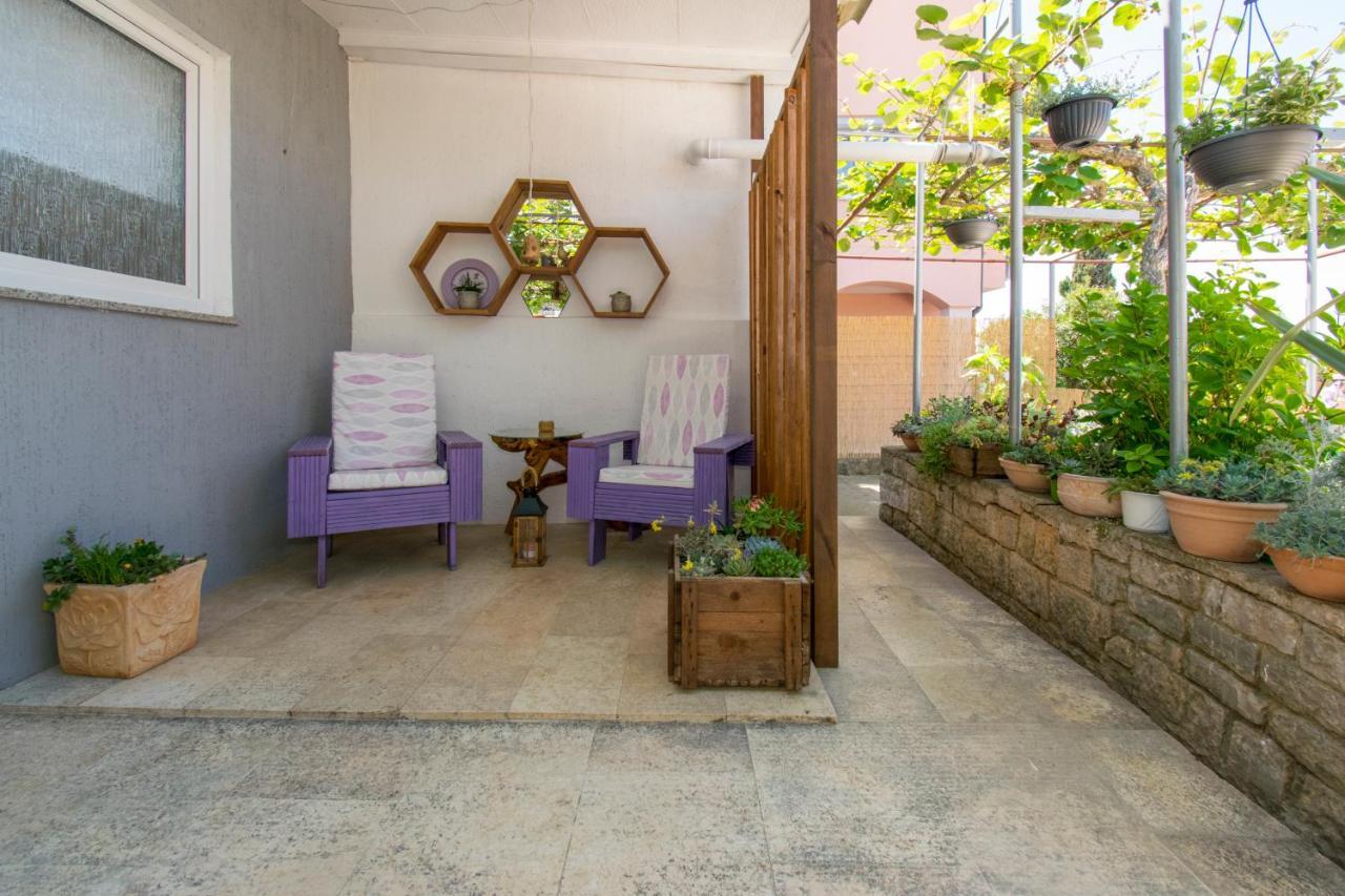 Apartman Enjoy Rovigno Esterno foto